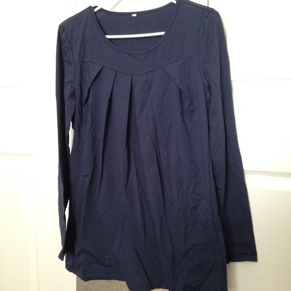 Long Sleeve Pleated Navy T Shirt - Picture 1 of 1